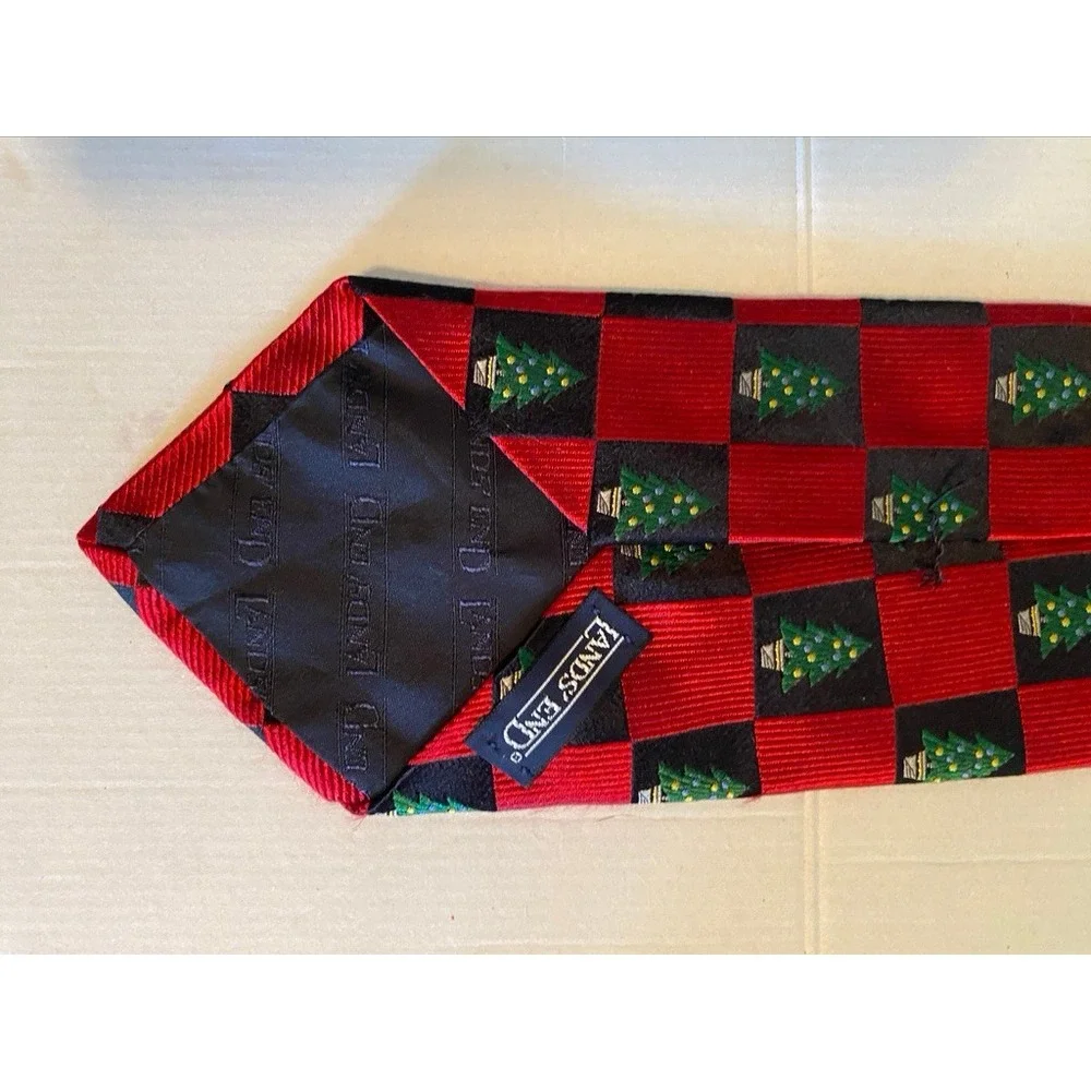 Lands End Mens Silk Christmas Tie Red Black Checkered Holiday Tree Handsewn USA